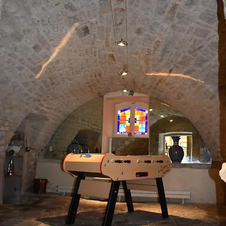 Les Distinguees - L Ayral 펜션 *