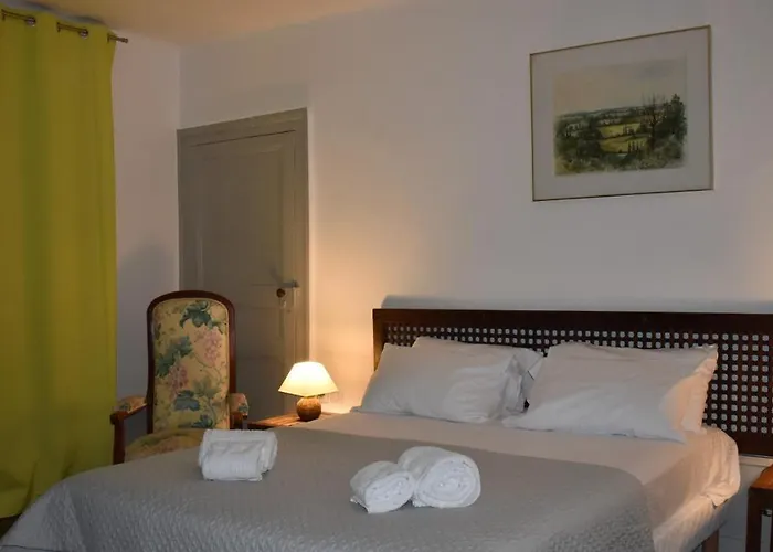 Les Distinguees - L Ayral Nyaraló Gaillac-d'Aveyron